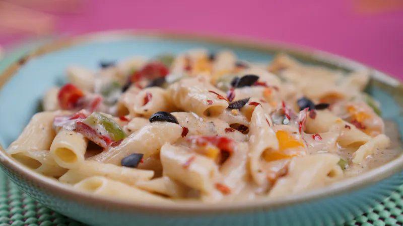 Chicken Alfredo pasta